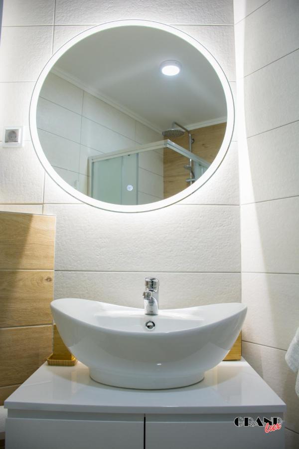 Grand Lux Apartment Doboj Exterior photo